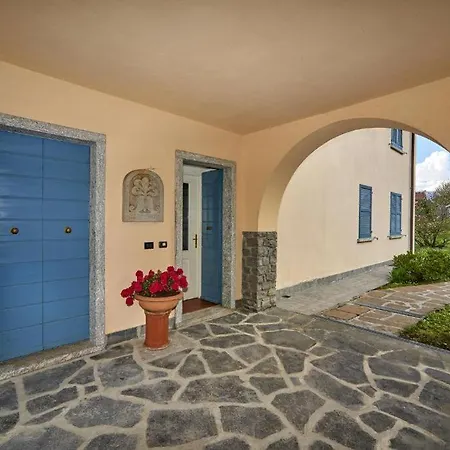 Breezeway 2 Lierna