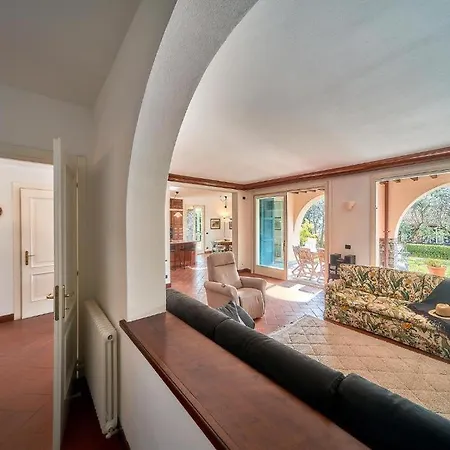 Breezeway 2 Villa